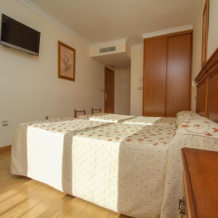 La Higuera Hotel เกวคาร์-เซียร์รา ภายนอก รูปภาพ