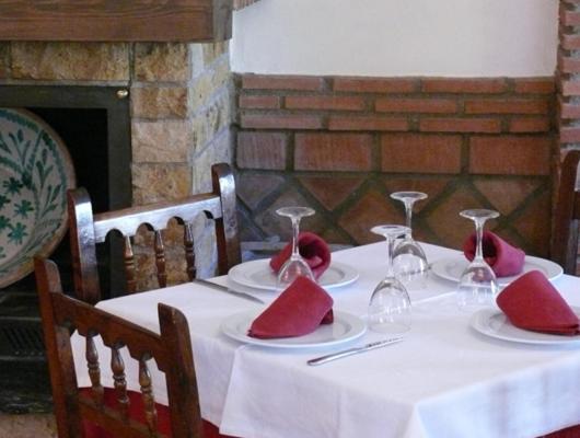 La Higuera Hotel เกวคาร์-เซียร์รา ภายนอก รูปภาพ