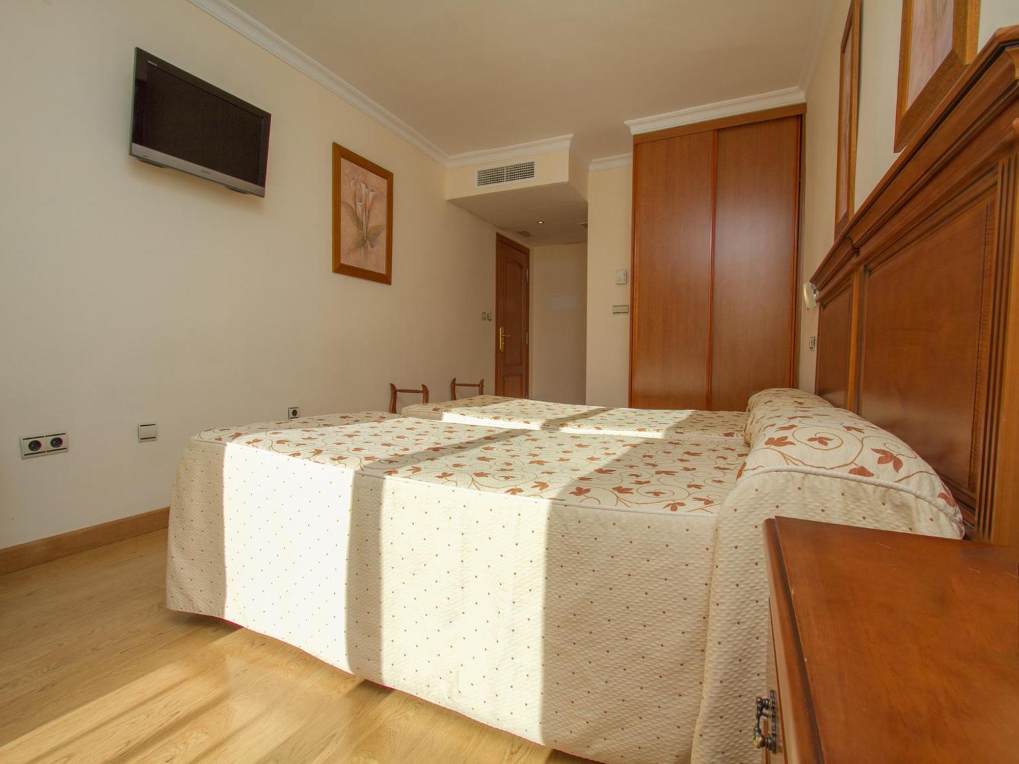 La Higuera Hotel เกวคาร์-เซียร์รา ภายนอก รูปภาพ