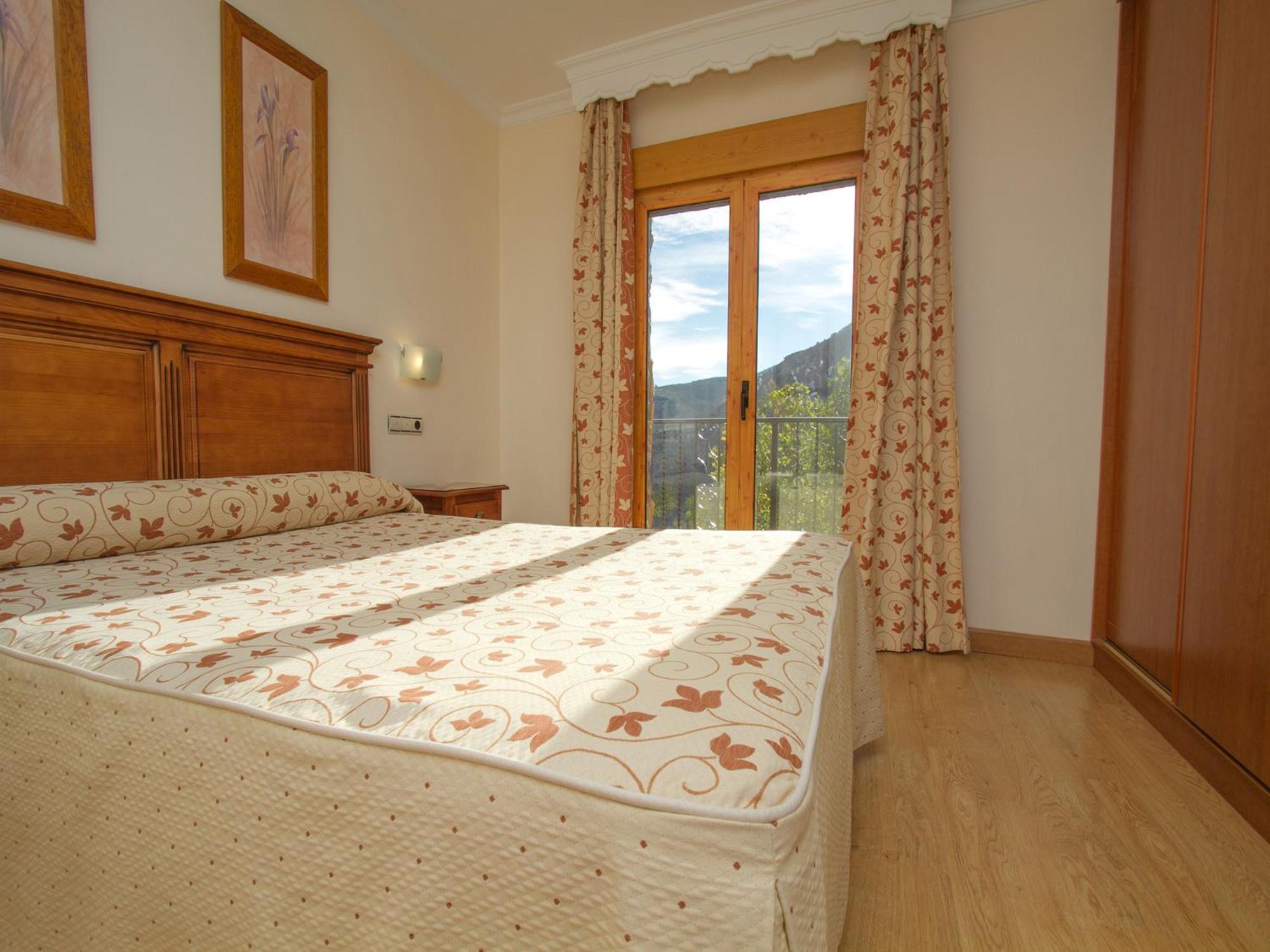 La Higuera Hotel เกวคาร์-เซียร์รา ภายนอก รูปภาพ