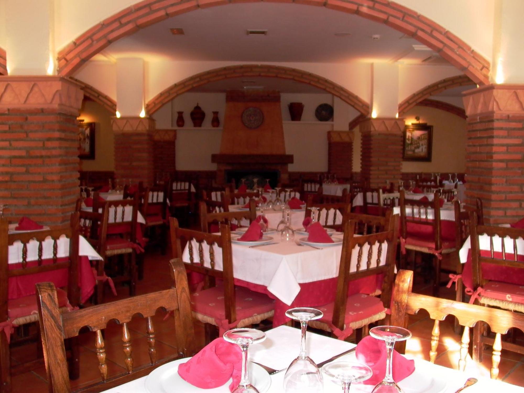 La Higuera Hotel เกวคาร์-เซียร์รา ภายนอก รูปภาพ