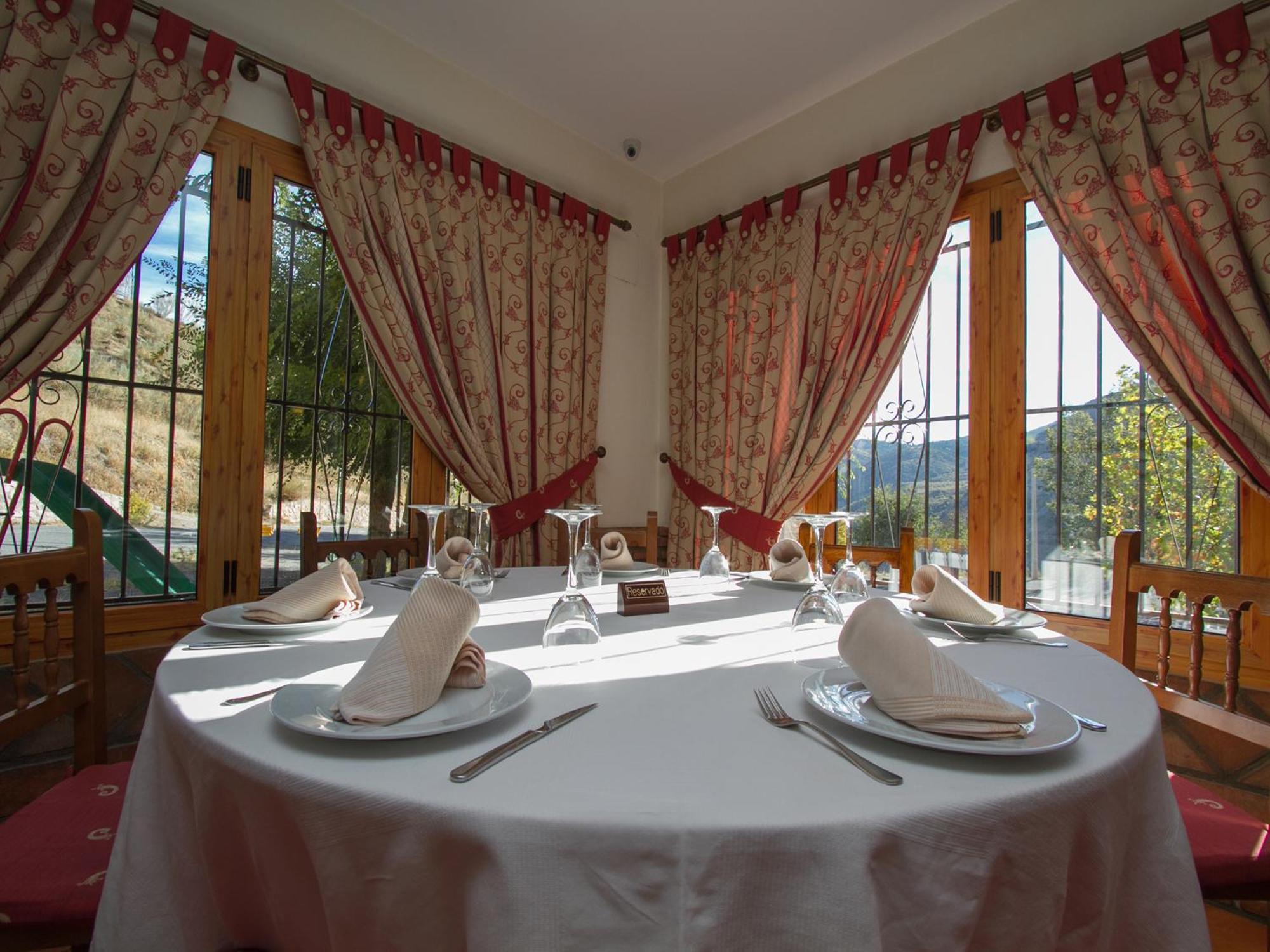 La Higuera Hotel เกวคาร์-เซียร์รา ภายนอก รูปภาพ