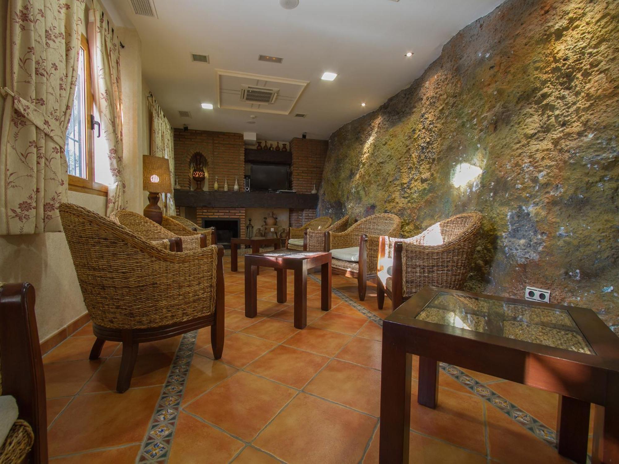 La Higuera Hotel เกวคาร์-เซียร์รา ภายนอก รูปภาพ